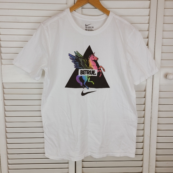 Nike unicorn shirt Clearance